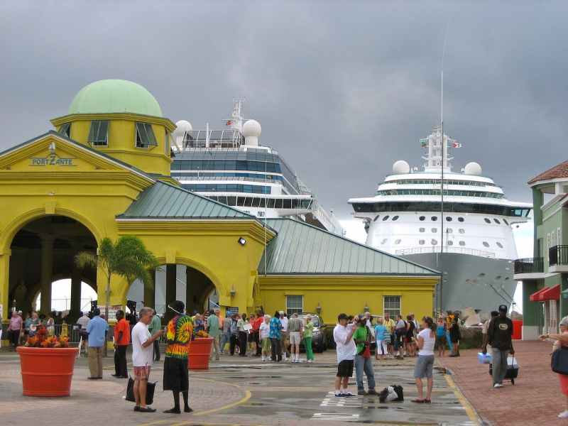 Quels critères comparer avant de réserver sa croisière caraïbes ? 1clic1planet