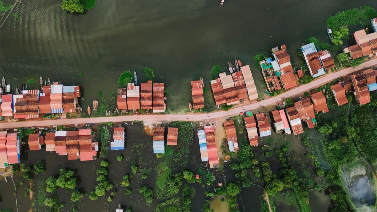 Villageois locaux dans une communauté périphérique près d'Angkor